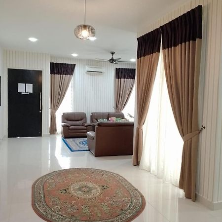Juniper Homestay Putrajaya Presint 11 Екстериор снимка
