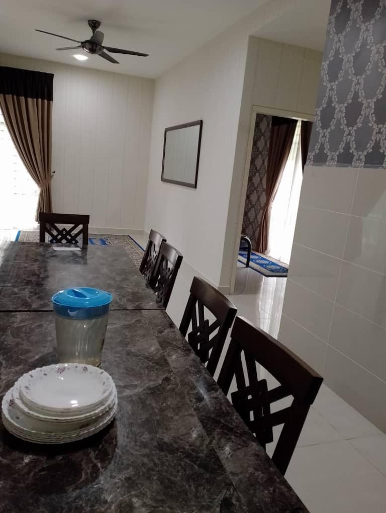 Juniper Homestay Putrajaya Presint 11 Стая снимка